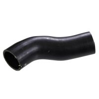 Ladeluftschlauch am Ladeluftkühler Ausgang