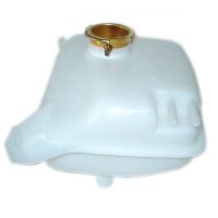 Ausgleichsbehälter 2 Ausgänge zum Kühler