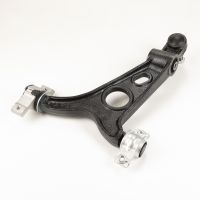 Dreieckslenker vorne links unten