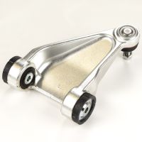 Dreieckslenker vorne links oben Alu