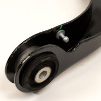 Querlenker vorne oben rechts