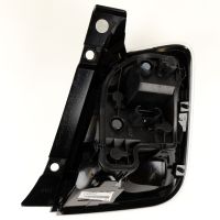 Rückleuchte links weiße Umrandung