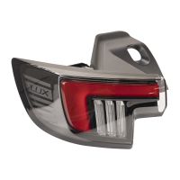 Heckleuchte links außen