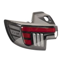 Rückleuchte links außen