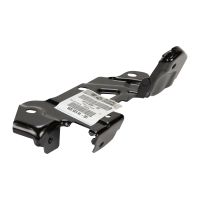 Halter für den Querträger Traverse vorne rechts