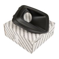 Abdeckkappe an der vorderen Stoßstange links