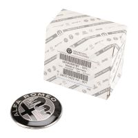 Alfa Romeo Emblem vorne