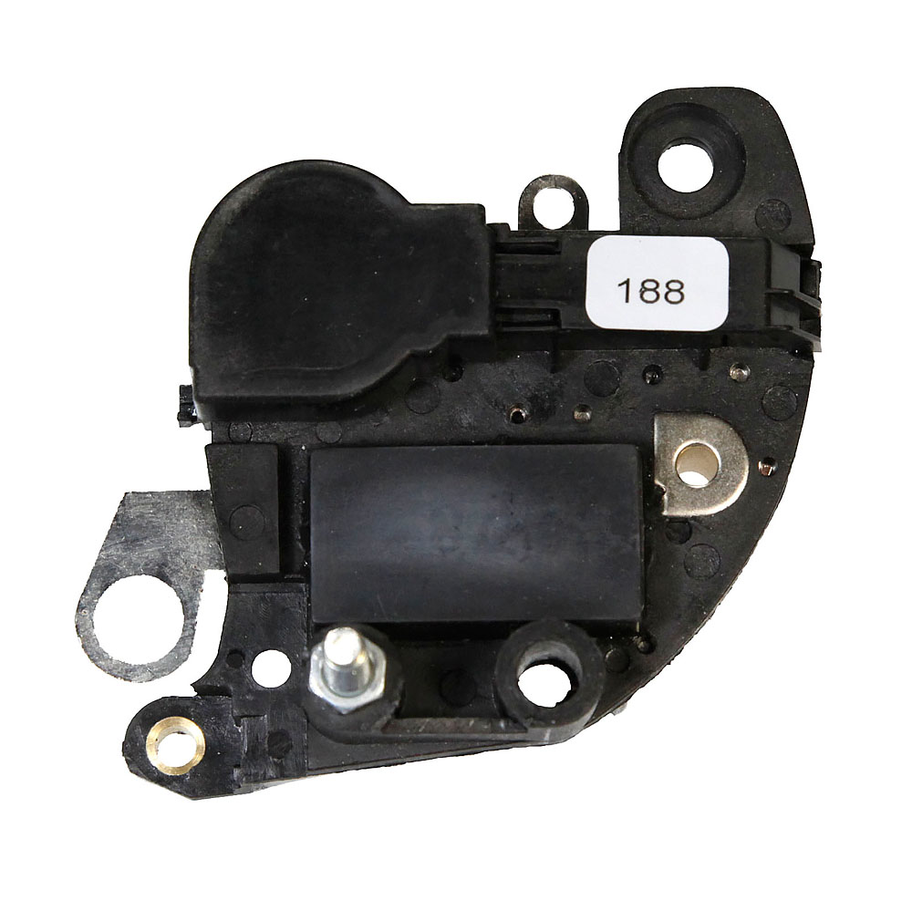 Lichtmaschinenregler RTM 151 A mit Kohlebürstenträger elektronisch